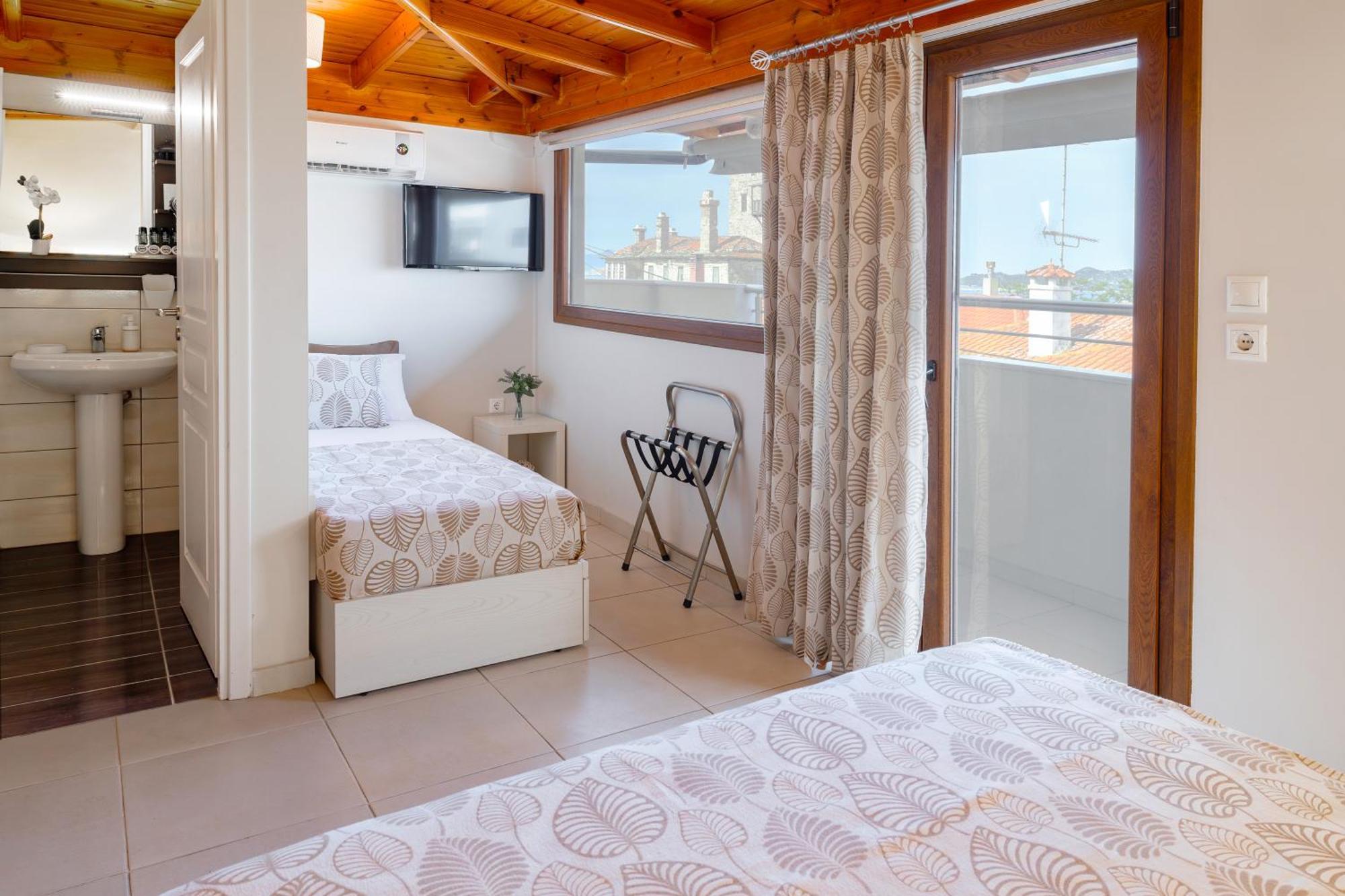 Athos Guest House Pansion Уранополис Экстерьер фото