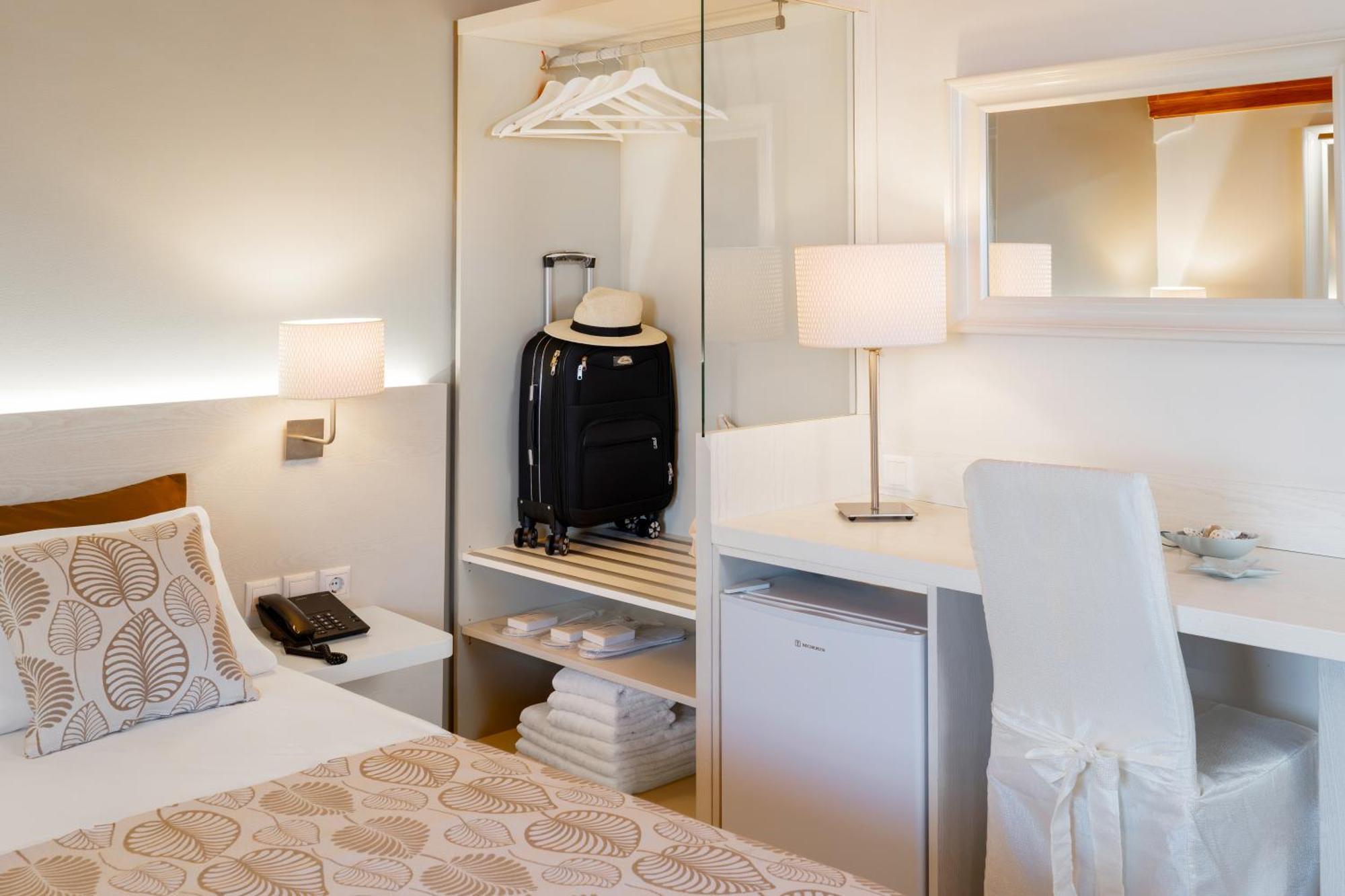 Athos Guest House Pansion Уранополис Экстерьер фото