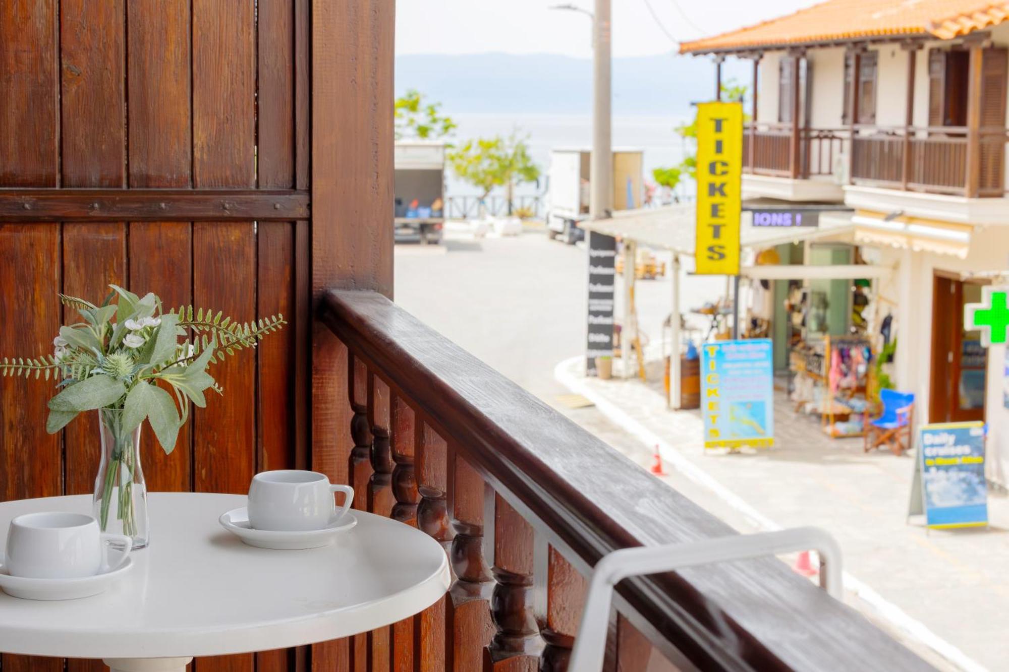 Athos Guest House Pansion Уранополис Экстерьер фото