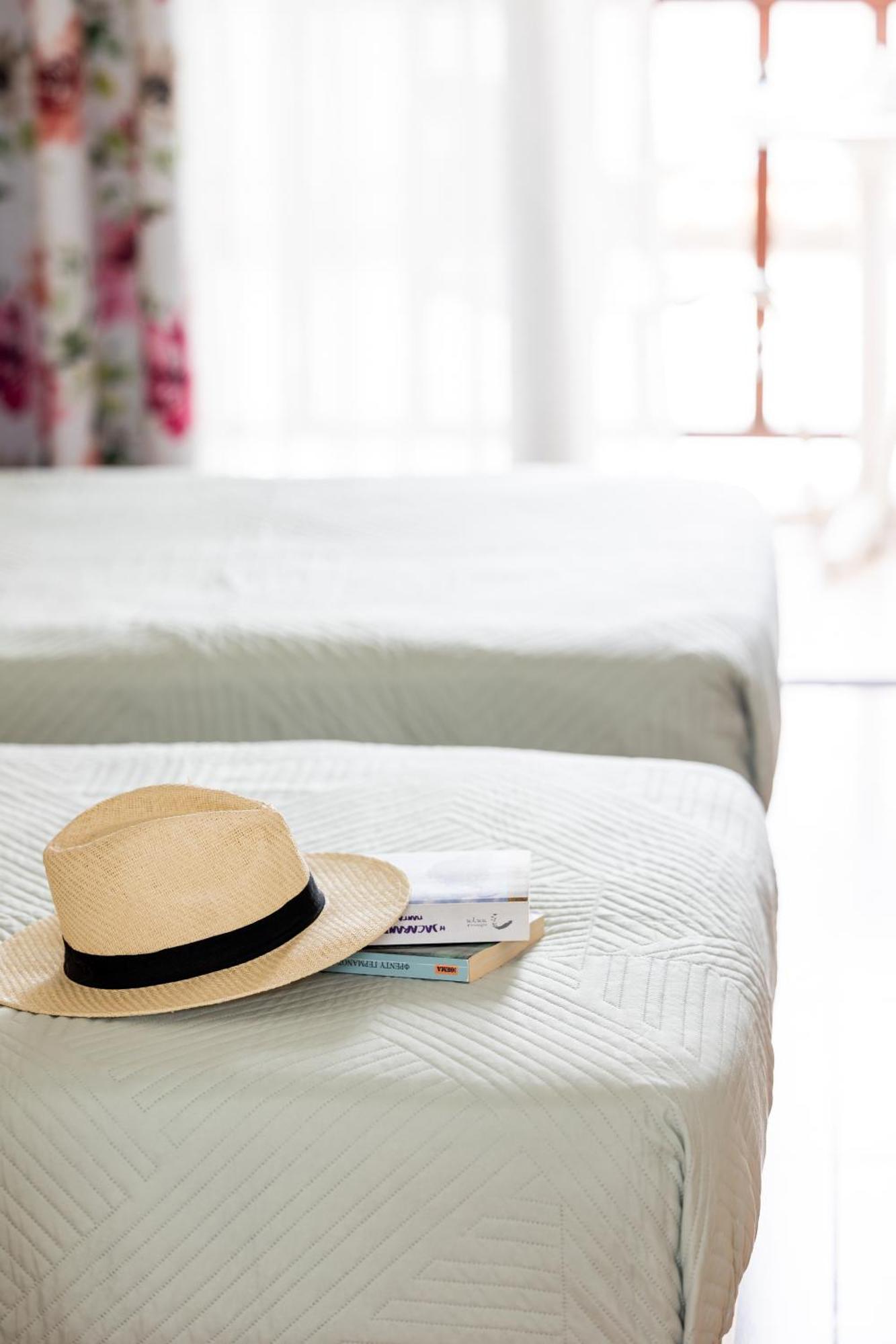 Athos Guest House Pansion Уранополис Экстерьер фото