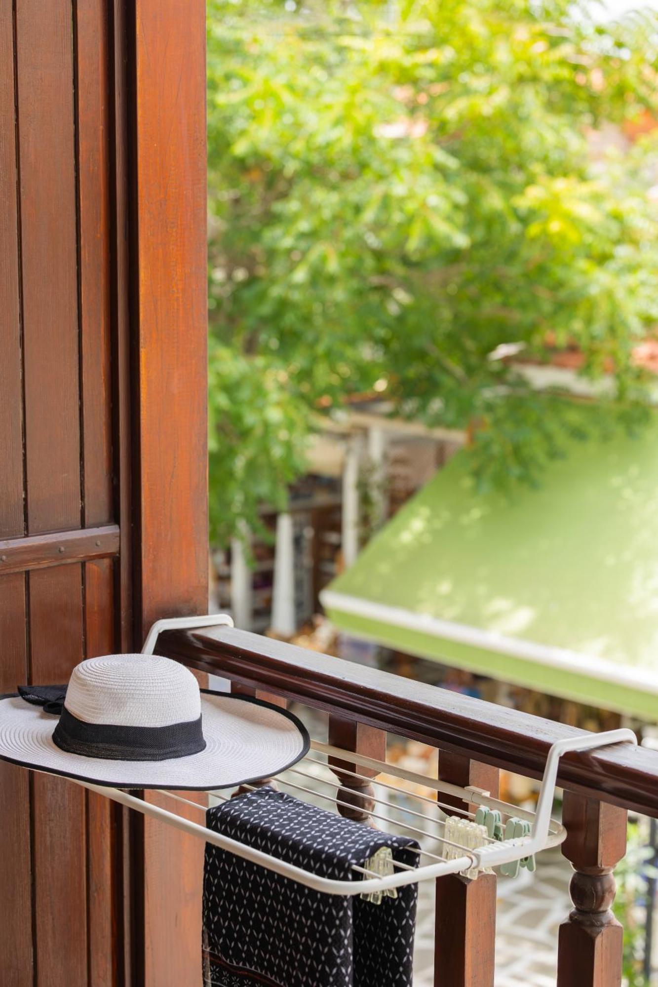 Athos Guest House Pansion Уранополис Экстерьер фото